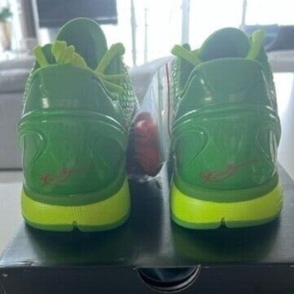Kobe 6 Protro Low Grinch Brand New Deadstock size 11 main image 4